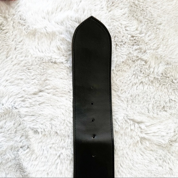 VINTAGE Brown Textured Leather Belt w/ Gold Hardware - Picture 6 of 7